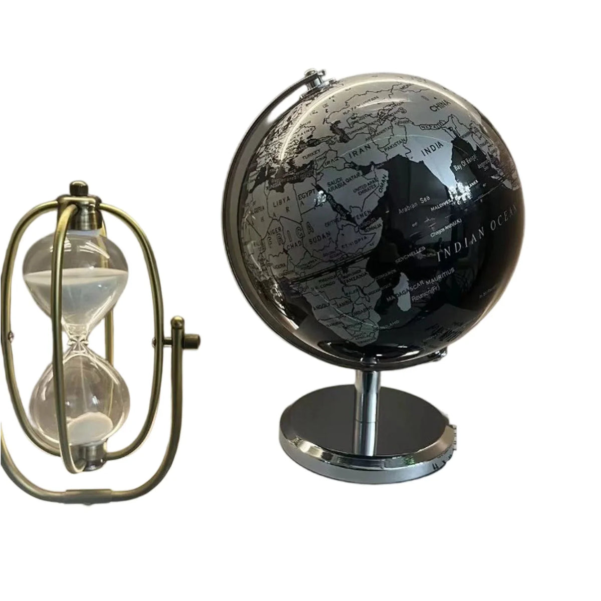 Globo Terrestre Decorativo Vintage 14 cm com Base Metálica – foto 5