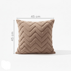 Kit Capas de Almofada Pelúcia com Relevo Chevron 45 x 45 cm – foto 4