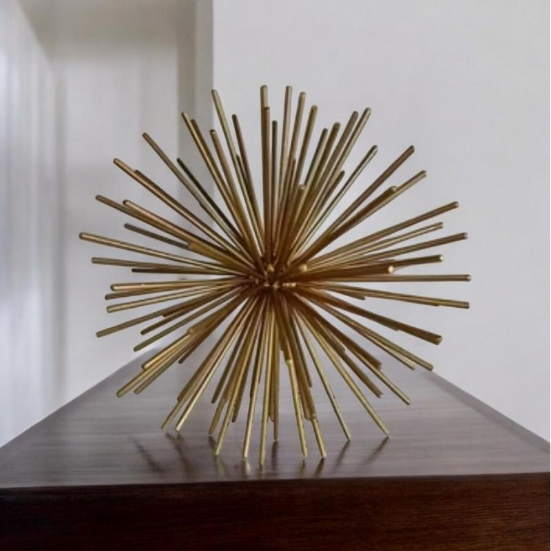 Escultura Decorativa Ouriço Dourado em Metal 20 cm – foto 3
