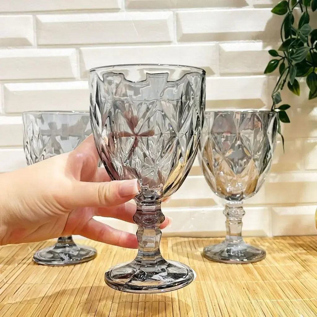 Jogo 6 Taças de Vidro Fumê com Relevo Diamante 340 ml – foto 6
