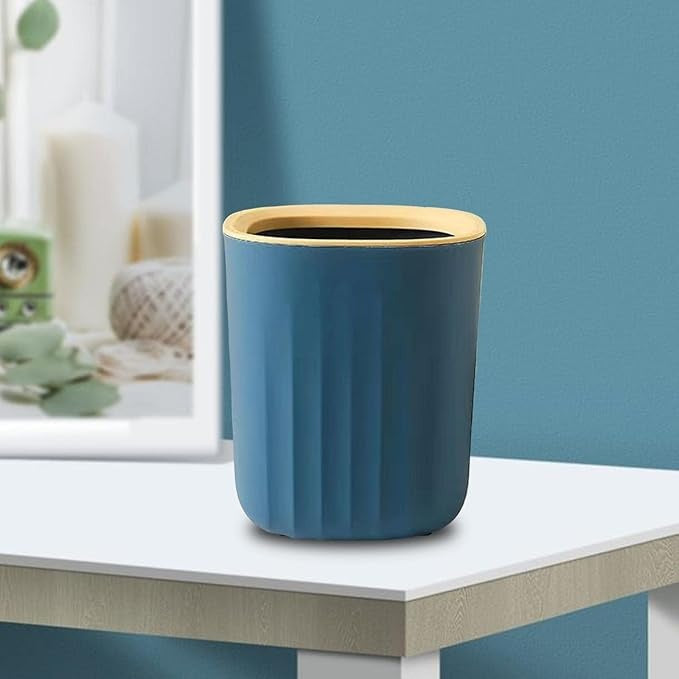 Mini Lixeira de Mesa com Tampa – foto 4
