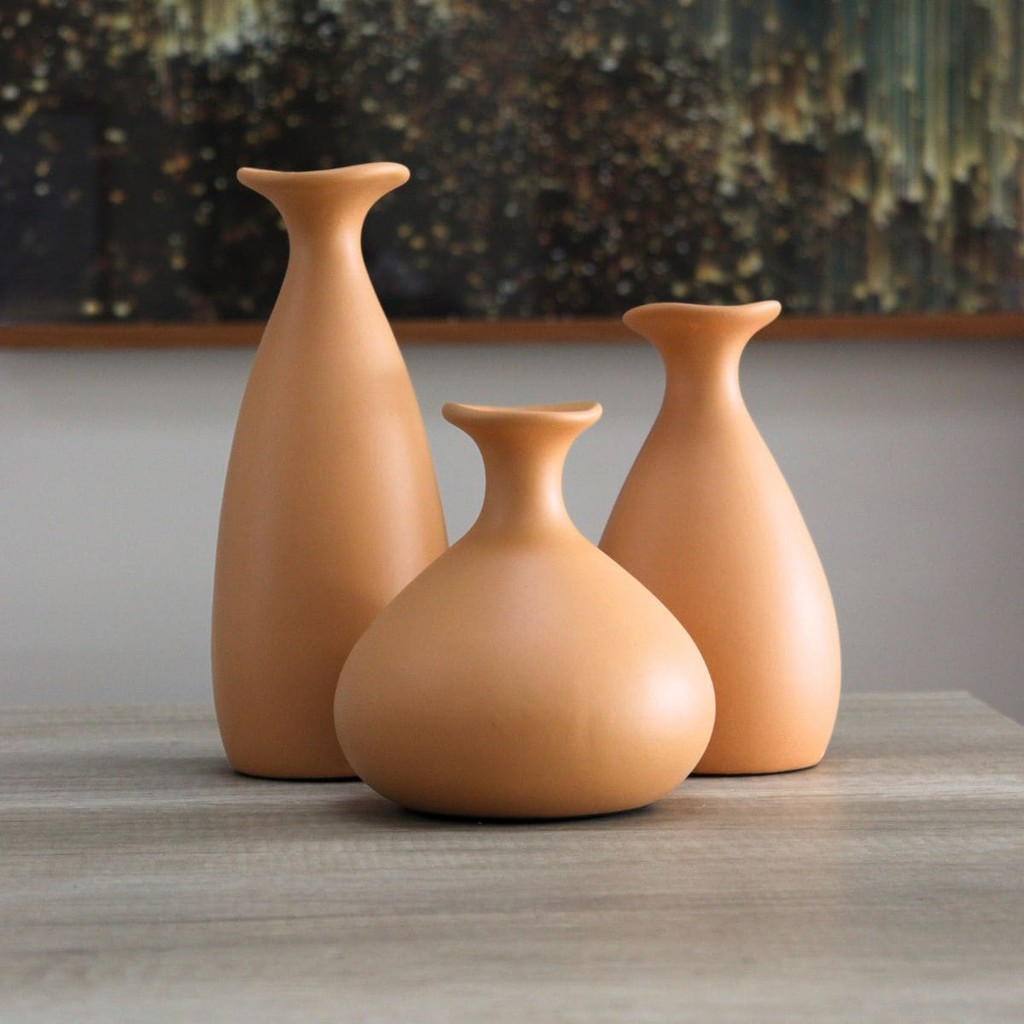 Trio de Vasos Decorativos Formato Garrafa em Cerâmica – foto 8